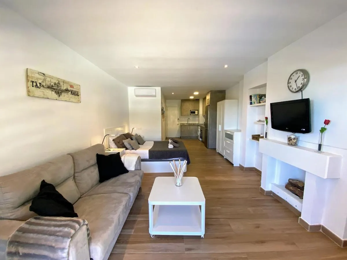 Golden Mile Studio - Eaw Homes Marbella 0*,  Spain